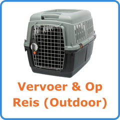 Grijs-antraciete transportbox voor honden met een metalen deur en ventilatieopeningen.