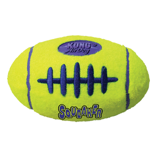 Een gele Kong - Airdog Squeaker Football met het woord 'sugar' erop, gemaakt van niet-schurend viltmateriaal.