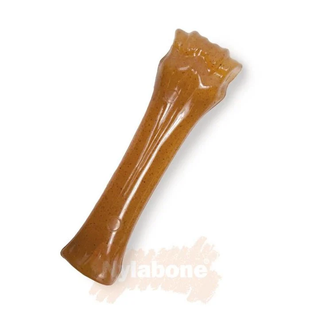 Een Nylabone - Puppy Chew Kipsmaak, die langdurig kauwgenoegen oplevert, weergegeven op een witte achtergrond.