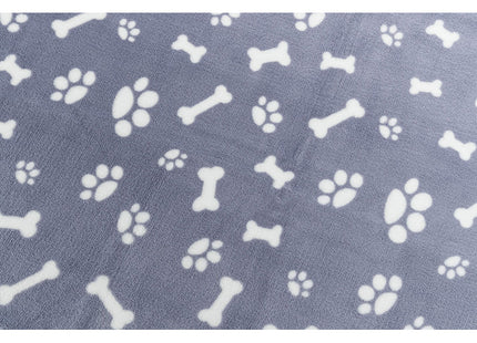 blauwe hondendeken met leuke prints van heerlijk zacht pluche van trixie, ook geschikt voor honden met allergieën