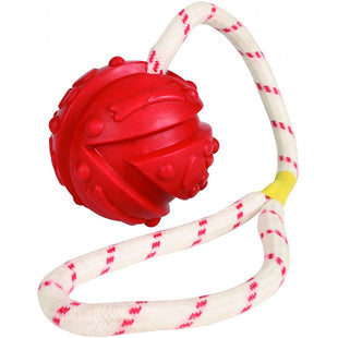 Trixie - Aqua Toy Bal aan Koord, een rood en wit hondenspeeltje met een nylon koord eraan.